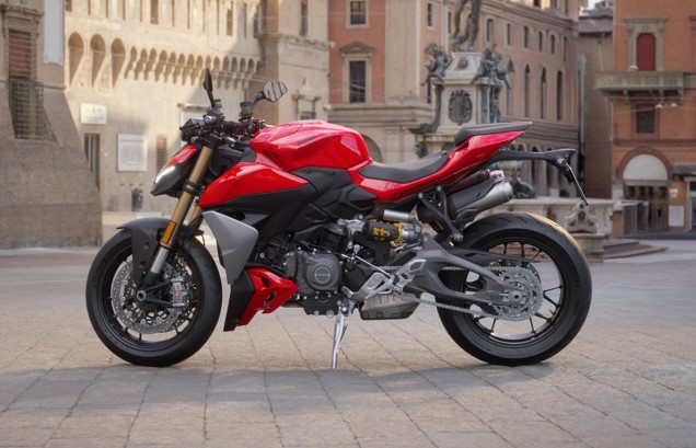 2025 Ducati Streetfighter V2