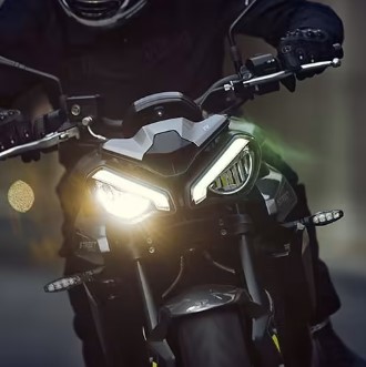 2025 Triumph Street Triple RS